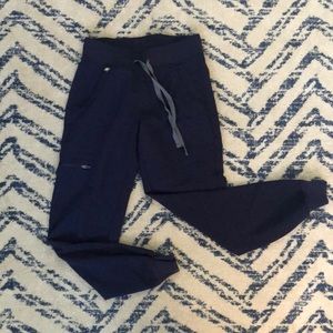 Figs navy jogger scrub pants